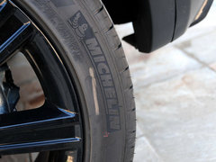 2013款 2.0T 5门熠动限量版