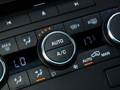2013款 2.0T 5门熠动限量版