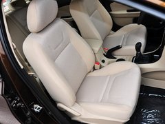 2013款 1.5 手动 风尚型
