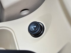2013款 1.5 手动 风尚型
