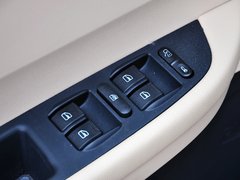 2013款 1.5 手动 风尚型