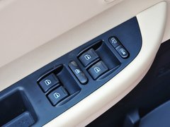 2013款 1.5 手动 智尚型