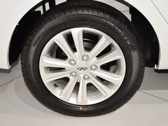 2013款 1.5 自动 尊贵型