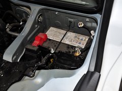 2013款 L 2.7L 手动 汽油领航豪华型 14座 国四