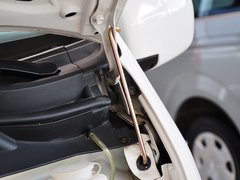 2013款 L 2.7L 手动 汽油领航豪华型 14座 国四
