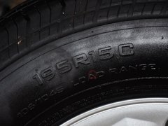 2013款 L 2.7L 手动 汽油领航豪华型 14座 国四