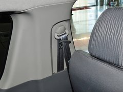 2013款 L 2.7L 手动 汽油领航豪华型 14座 国四