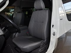 2013款 L 2.7L 手动 汽油领航豪华型 14座 国四