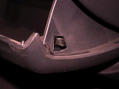 2013款 L 2.7L 手动 汽油领航豪华型 14座 国四