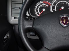 2013款 L 2.7L 手动 汽油领航豪华型 14座 国四