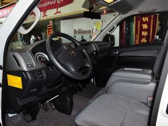 2013款 L 2.7L 手动 汽油领航豪华型 14座 国四