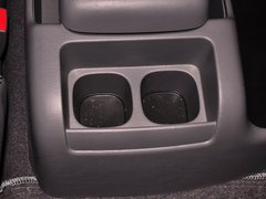 2013款 L 2.7L 手动 汽油领航豪华型 14座 国四