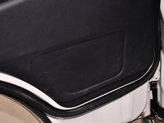 2013款 L 2.7L 手动 汽油领航豪华型 14座 国四
