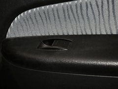 2013款 L 2.7L 手动 汽油领航豪华型 14座 国四