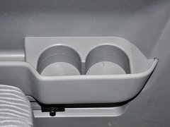 2013款 L 2.7L 手动 汽油领航豪华型 14座 国四