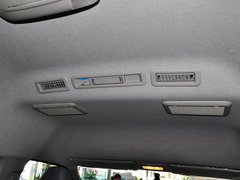 2013款 L 2.7L 手动 汽油领航豪华型 14座 国四