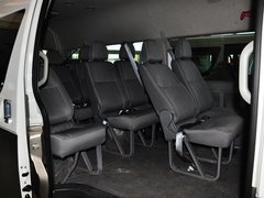 2013款 L 2.7L 手动 汽油领航豪华型 14座 国四