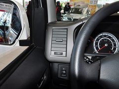 2013款 L 2.7L 手动 汽油领航豪华型 14座 国四