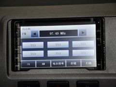 2013款 L 2.7L 手动 汽油领航豪华型 14座 国四