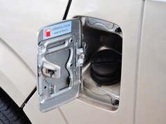 2013款 L 2.7L 手动 汽油领航豪华型 14座 国四