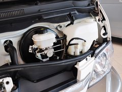 2013款 L 2.7L 手动 汽油领航豪华型 14座 国四