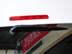 2013款 L 2.7L 手动 汽油领航豪华型 14座 国四