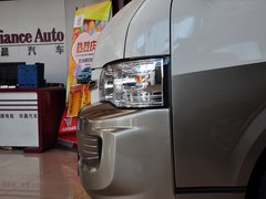 2013款 L 2.7L 手动 汽油领航豪华型 14座 国四