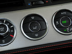 2013款 3.0T DCT sDrive35is