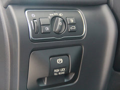 2014款 T5 2.0T DCT 智逸版 5座