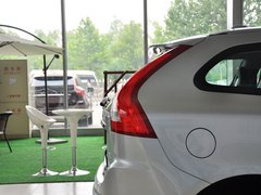 2014款 T5 2.0T DCT 智逸版 5座