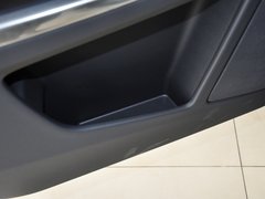 2014款 T5 2.0T DCT 智逸版 5座