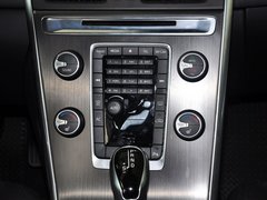 2014款 T5 2.0T DCT 智逸版 5座