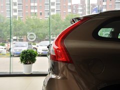 2014款 T5 2.0T DCT 智逸版 5座