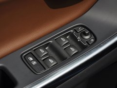 沃尔沃XC60(进口) 2014款 T5 2.0T DCT 智雅版 5座