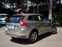 2014款 T6 3.0T 自动 智逸版 5座