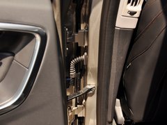 2014款 T6 3.0T 自动 智逸版 5座