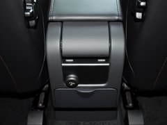 2014款 T6 3.0T 自动 智逸版 5座