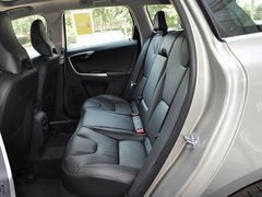 2014款 T6 3.0T 自动 智逸版 5座