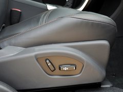 2014款 T6 3.0T 自动 智逸版 5座