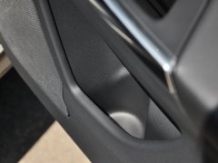 2014款 T6 3.0T 自动 智逸版 5座