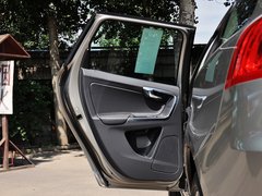 2014款 T6 3.0T 自动 智逸版 5座