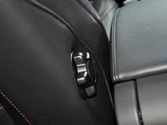2014款 T6 3.0T 自动 智逸版 5座