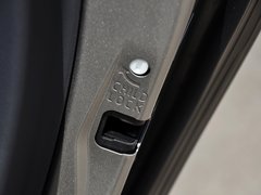 2014款 T6 3.0T 自动 智逸版 5座