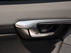 2014款 T6 3.0T 自动 智逸版 5座
