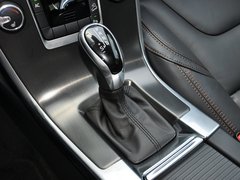 2014款 T6 3.0T 自动 智逸版 5座