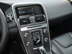 2014款 T6 3.0T 自动 智逸版 5座