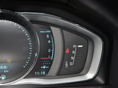 2014款 T6 3.0T 自动 智逸版 5座