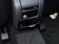 2014款 T6 3.0T 自动 智雅版 5座
