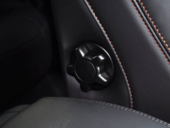 2014款 T6 3.0T 自动 智雅版 5座