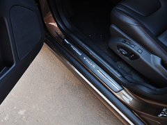 2014款 T6 3.0T 自动 智雅版 5座